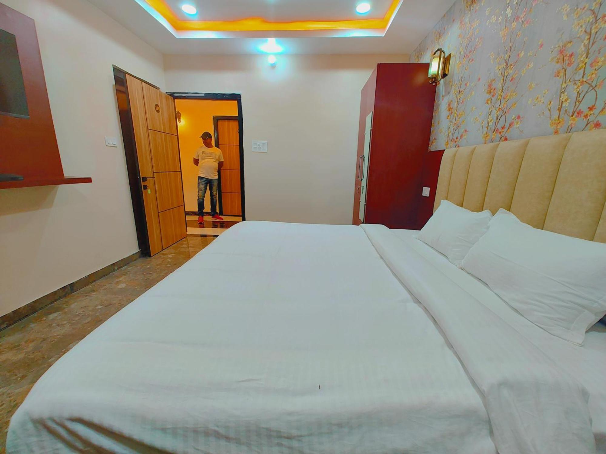 Awadh Samrat Resort Ayodhya Luaran gambar