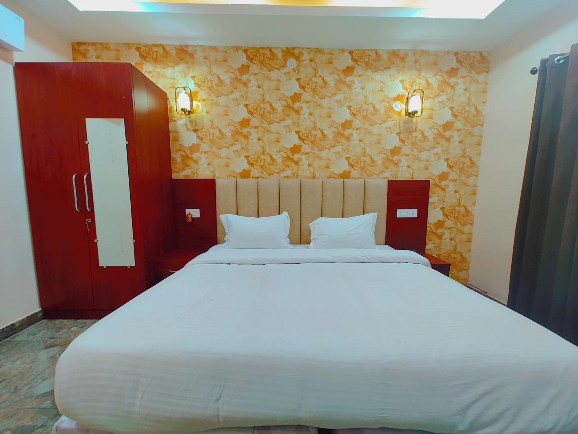 Awadh Samrat Resort Ayodhya Luaran gambar